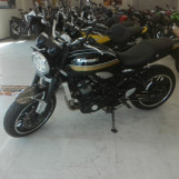 Мотоцикл Kawasaki Z900RS с пробегом 2494 km