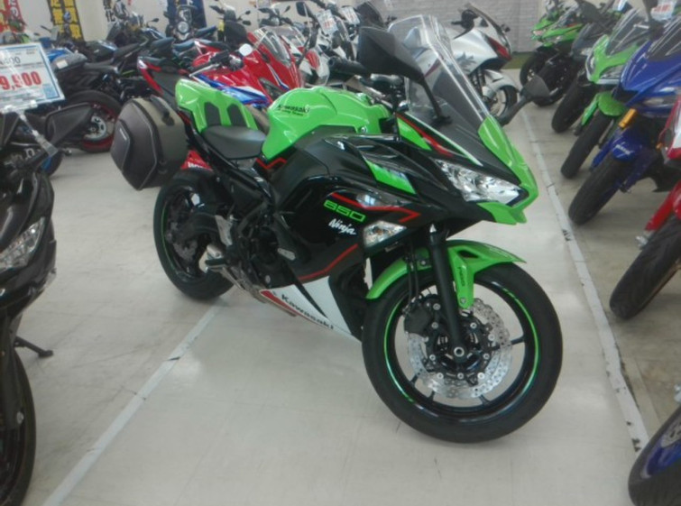Мотоцикл Kawasaki NINJA650A с пробегом 6023 km
