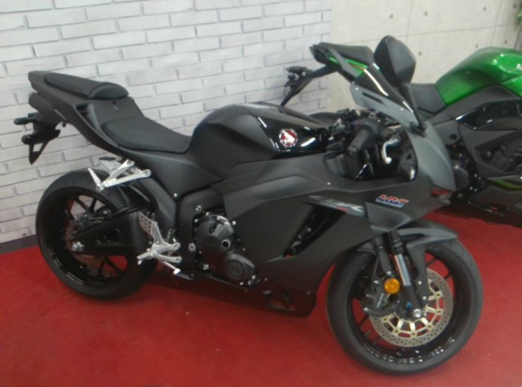 Мотоцикл Honda CBR600RR з пробігом 2255 km