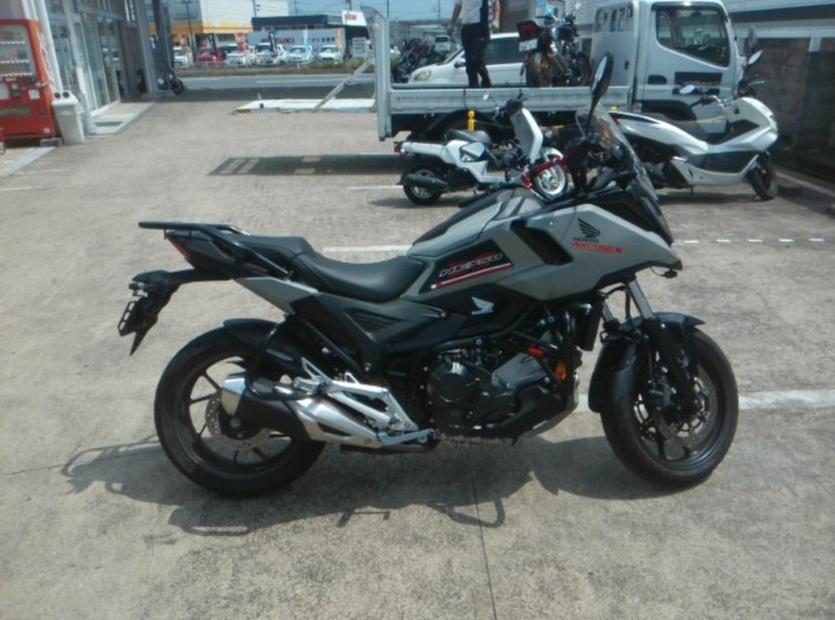 Мотоцикл Honda NC750X з пробігом 6179 km