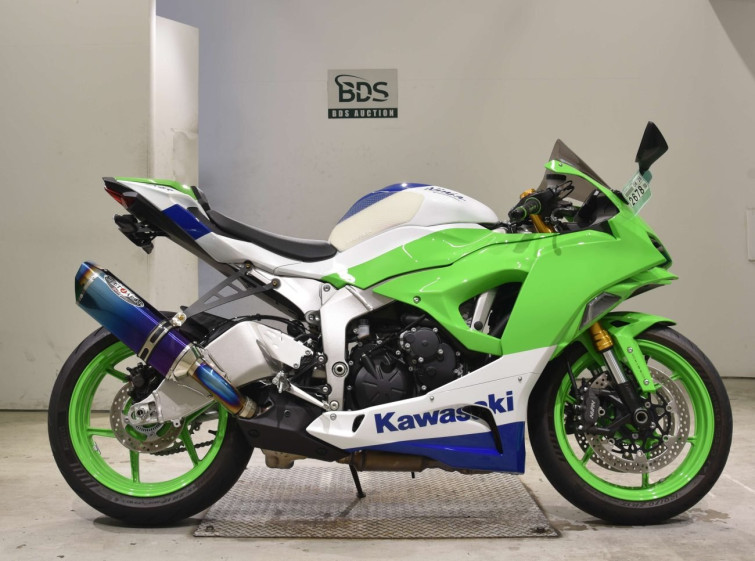 Мотоцикл Kawasaki ZX-6RA с пробегом 9650 km