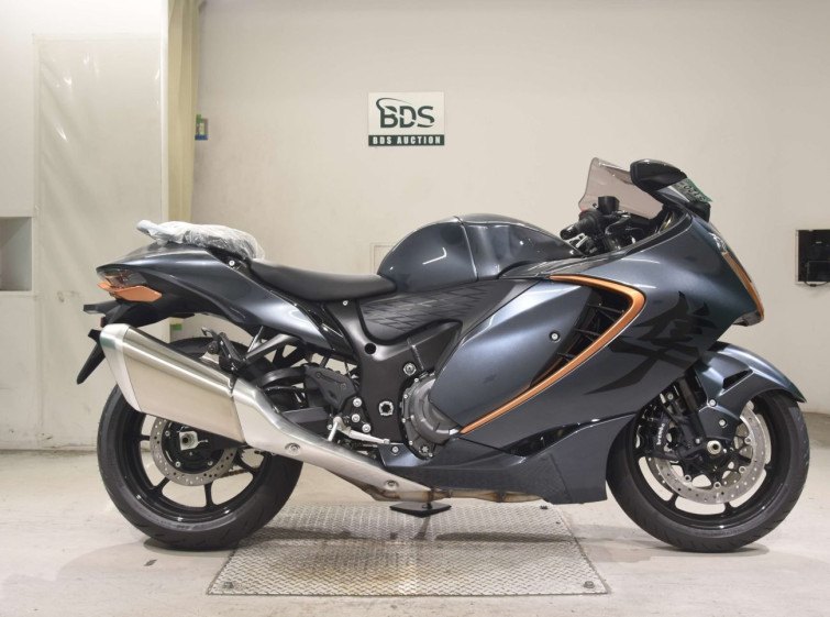 Мотоцикл Suzuki GSX1300R HAYABUSA
