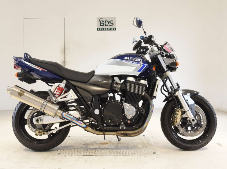 Мотоцикл Suzuki GSX1400 з пробігом 57722 km
