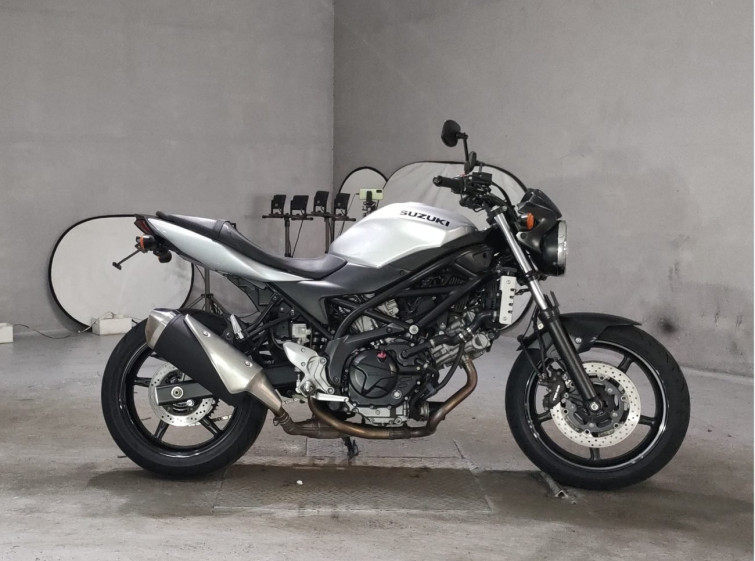 Мотоцикл Suzuki SV650 с пробегом 32234 km