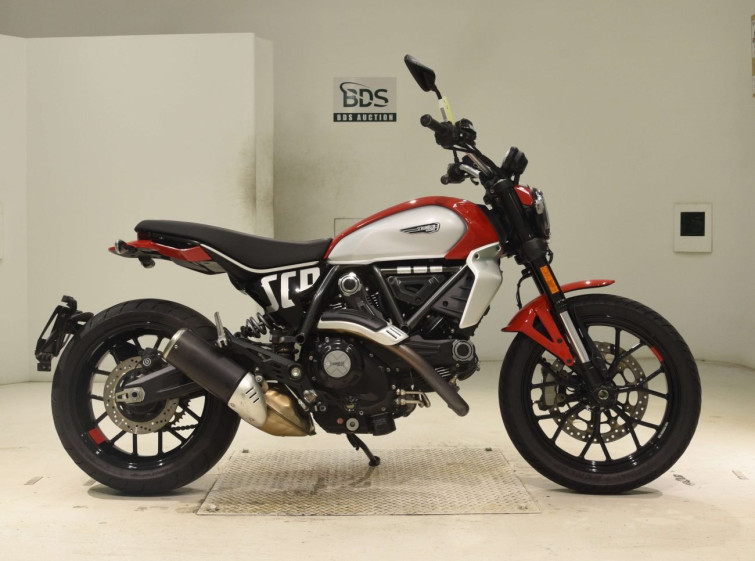 Мотоцикл Ducati SCRAMBLER 803 ICON з пробігом 25834 km
