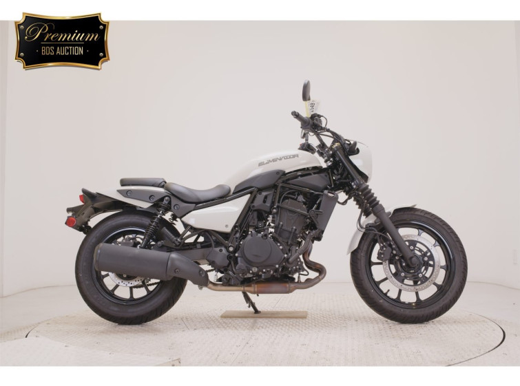 Мотоцикл Kawasaki ELIMINATOR400-3SE с пробегом 2466 km