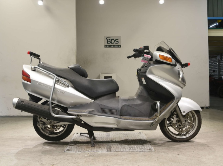 Мотоцикл Suzuki SKYWAVE 650 з пробігом 1703 km