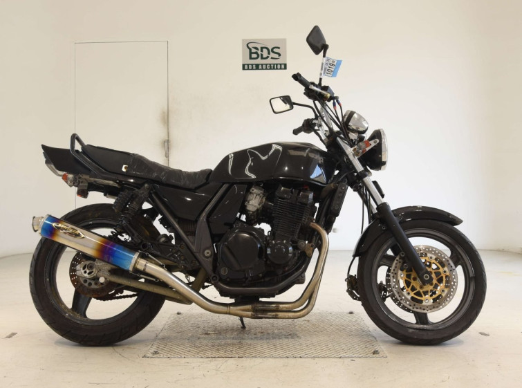 Мотоцикл Kawasaki ZRX400 з пробігом 11600 km