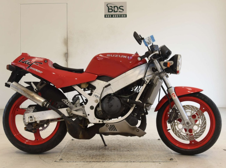 Мотоцикл Suzuki RGV250 GAMMA с пробегом 4727 km