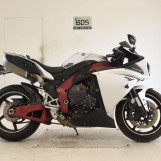 Мотоцикл Yamaha YZF-R1 з пробігом 79703 km