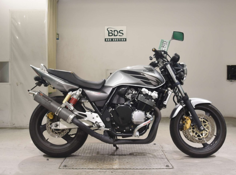 Мотоцикл Honda CB400SFV з пробігом 42443 km