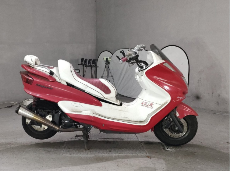 Мотоцикл Yamaha MAJESTY 250C з пробігом 17747 km