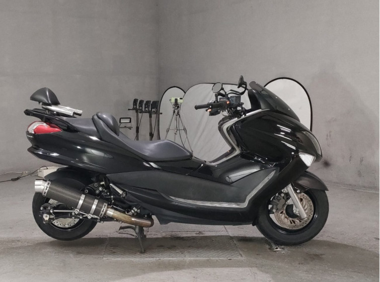 Мотоцикл Yamaha MAJESTY 250 з пробігом 44530 km