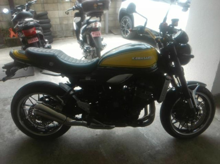Мотоцикл Kawasaki Z900RS с пробегом 7368 km