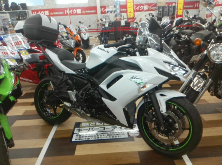 Мотоцикл Kawasaki NINJA650A с пробегом 2353 km