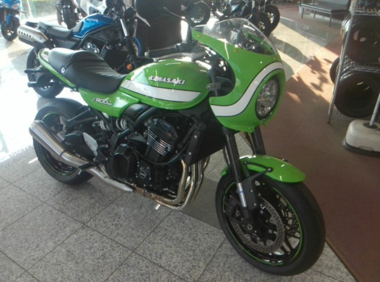 Мотоцикл Kawasaki Z900RS CAFE с пробегом 4133 km