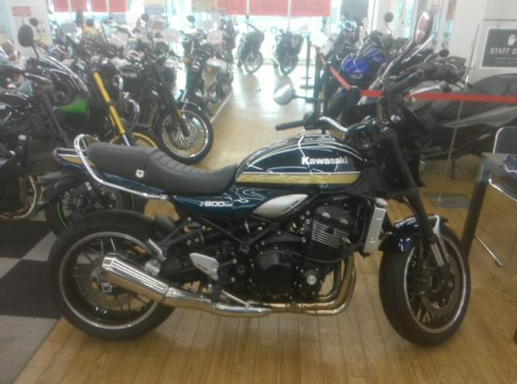 Мотоцикл Kawasaki Z900RS с пробегом 2643 km