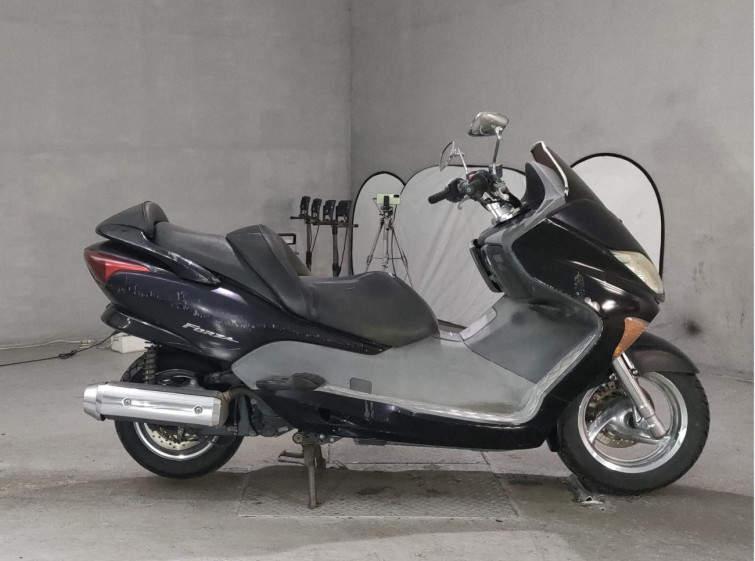 Мотоцикл Honda FORZA Z