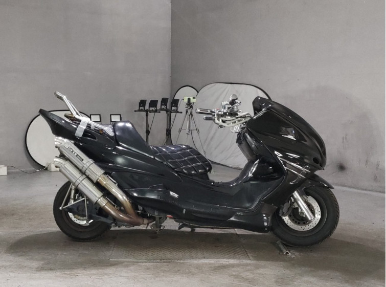 Мотоцикл Yamaha MAJESTY 250 с пробегом 25578 km