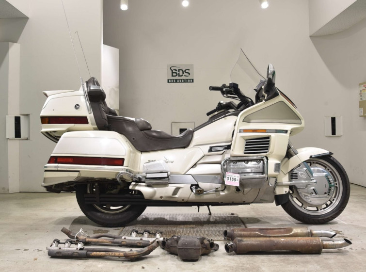 Мотоцикл Honda GL1500 з пробігом 48853 km