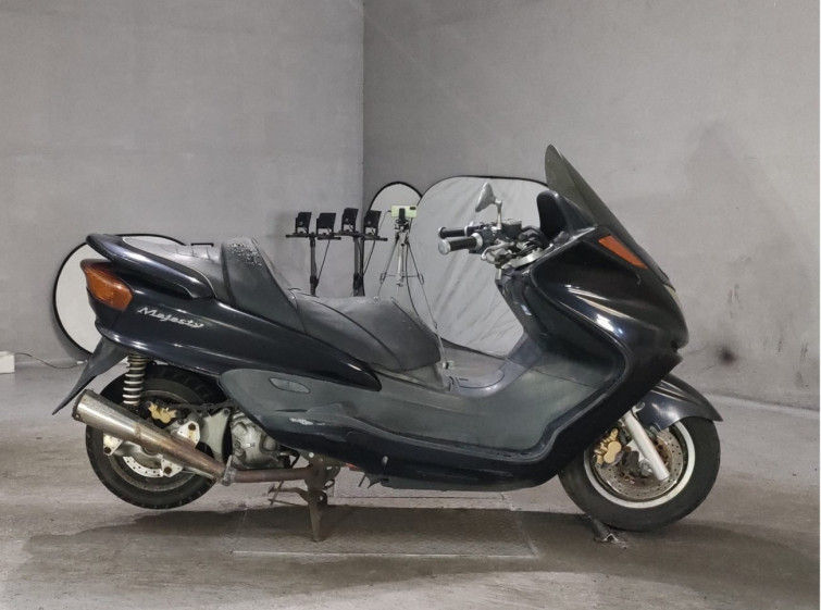 Мотоцикл Yamaha MAJESTY 250 с пробегом 42005 km