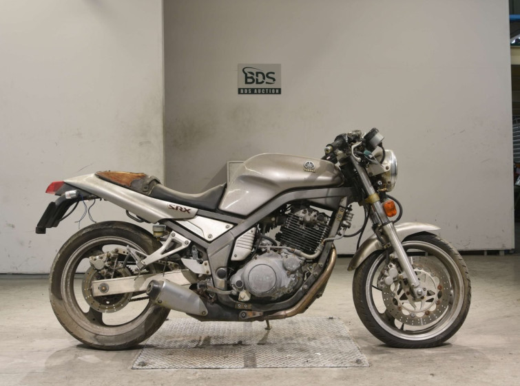Мотоцикл Yamaha SRX600 с пробегом 29405 km