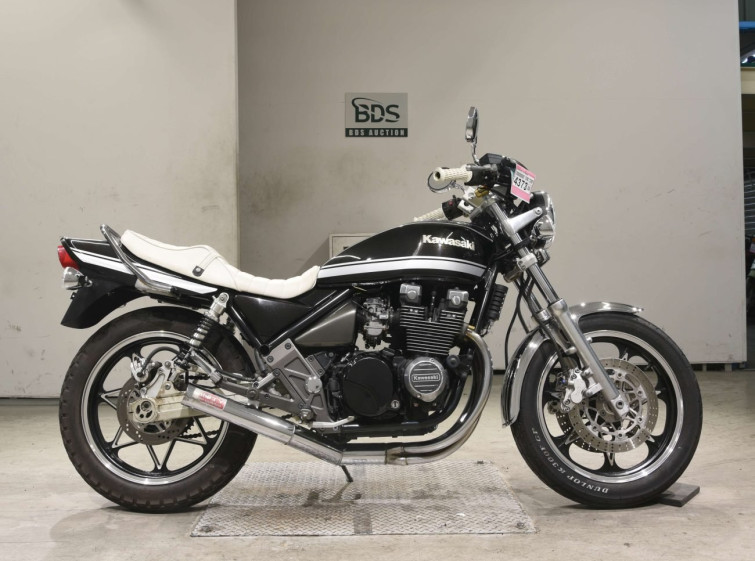 Мотоцикл Kawasaki ZEPHYR400 з пробігом 28822 km