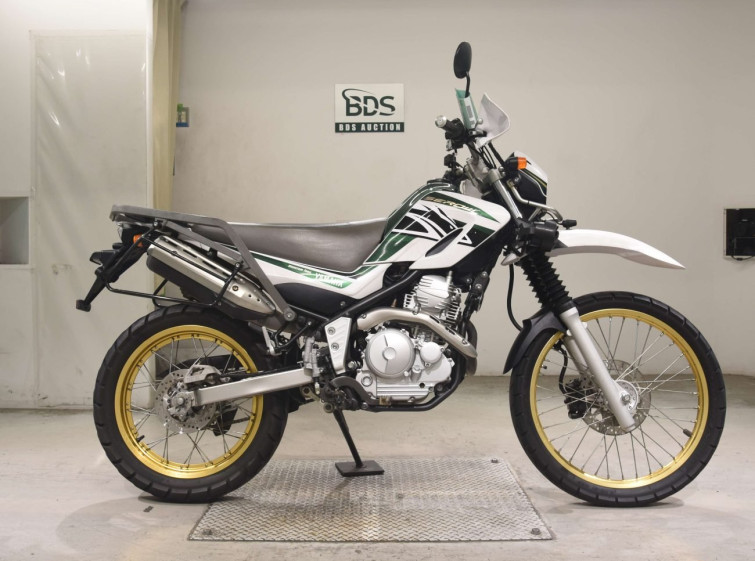 Мотоцикл Yamaha SEROW XT250 с пробегом 42012 km