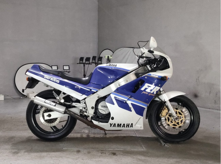 Мотоцикл Yamaha FZR750 с пробегом 36240 km