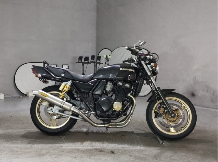 Мотоцикл Kawasaki ZRX400 з пробігом 44400 km