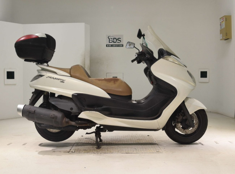 Мотоцикл Yamaha MAJESTY 400 з пробігом 72776 km