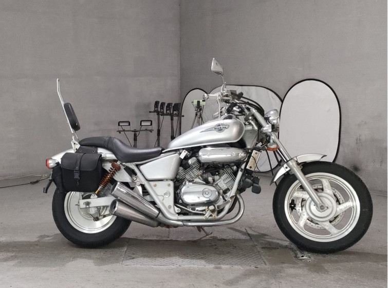 Мотоцикл Honda MAGNA250 з пробігом 55761 km