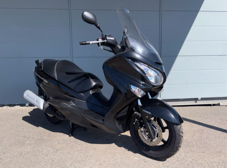 Мотоцикл Suzuki BURGMAN 200 с пробегом 6007 km