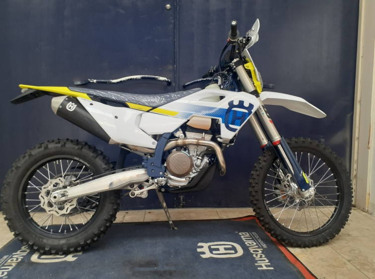 Мотоцикл Husqvarna FE250