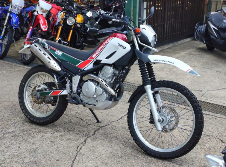 Мотоцикл Yamaha SEROW XT250 с пробегом 969 km