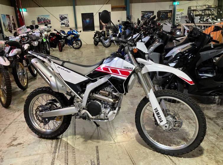 Мотоцикл Yamaha WR250R с пробегом 11302 km