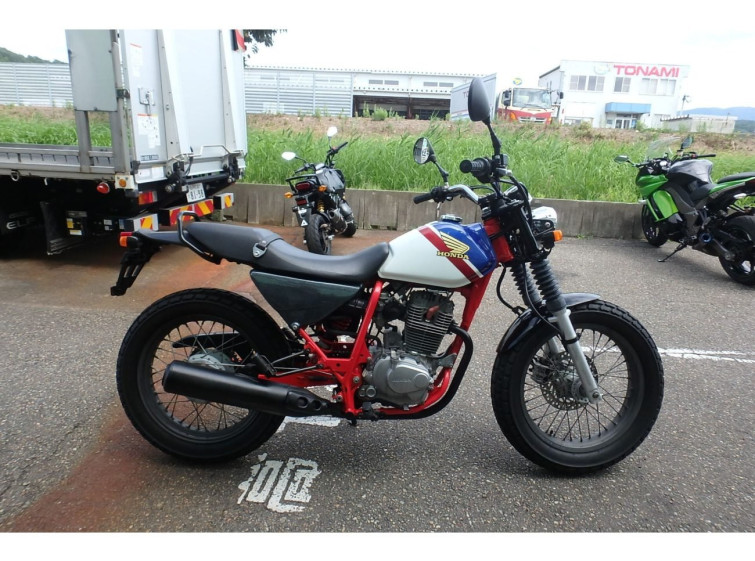 Мотоцикл Honda FTR223 з пробігом 5675 km