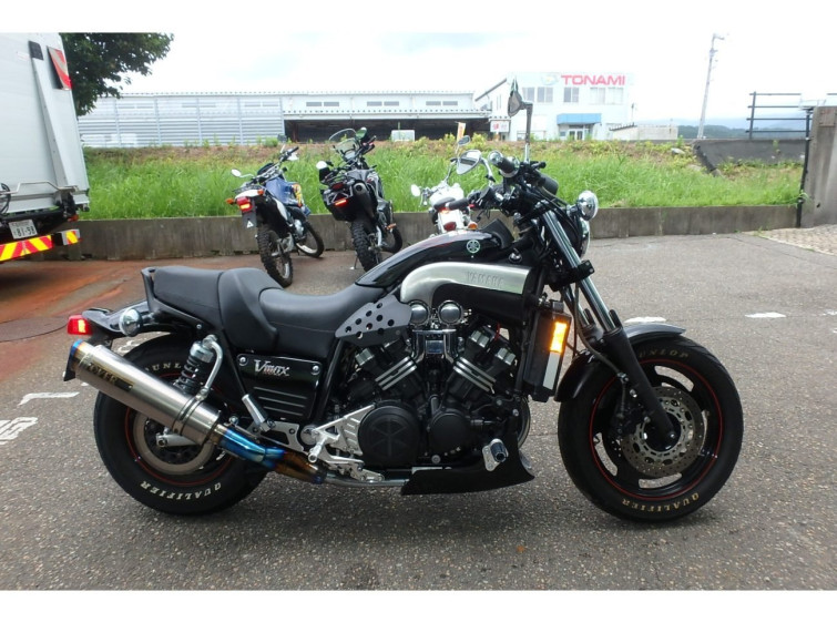 Мотоцикл Yamaha V-MAX1200 з пробігом 9777 km