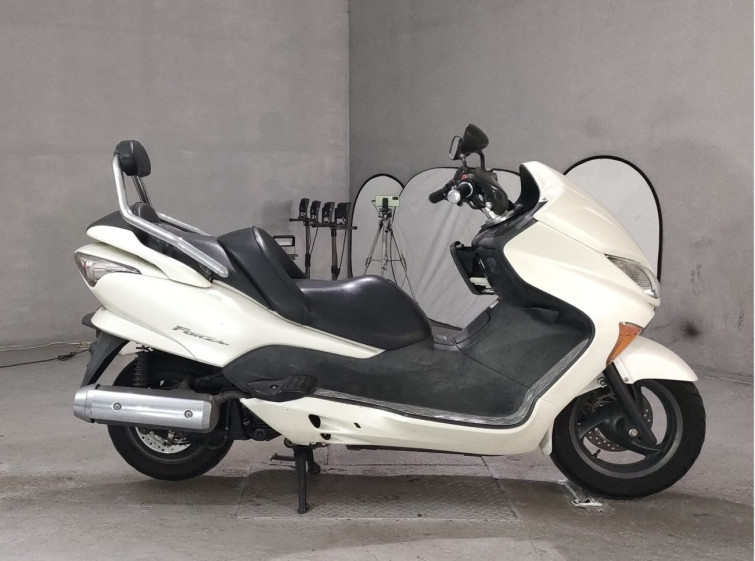 Мотоцикл Honda FORZA Z с пробегом 48413 km