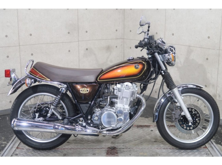 Мотоцикл Yamaha SR400 с пробегом 4333 km
