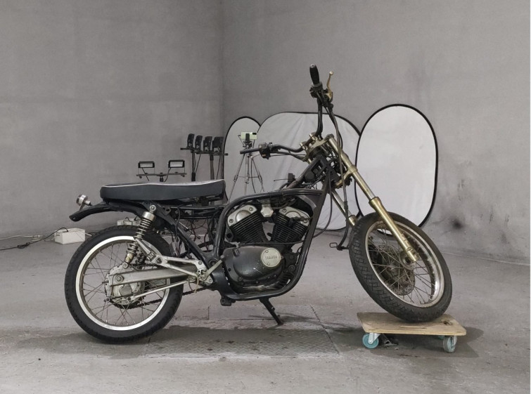 Мотоцикл Yamaha SRV250 с пробегом 5661 km