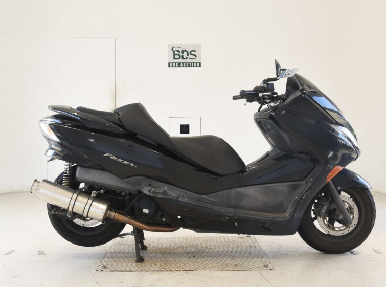 Мотоцикл Honda FORZA Z