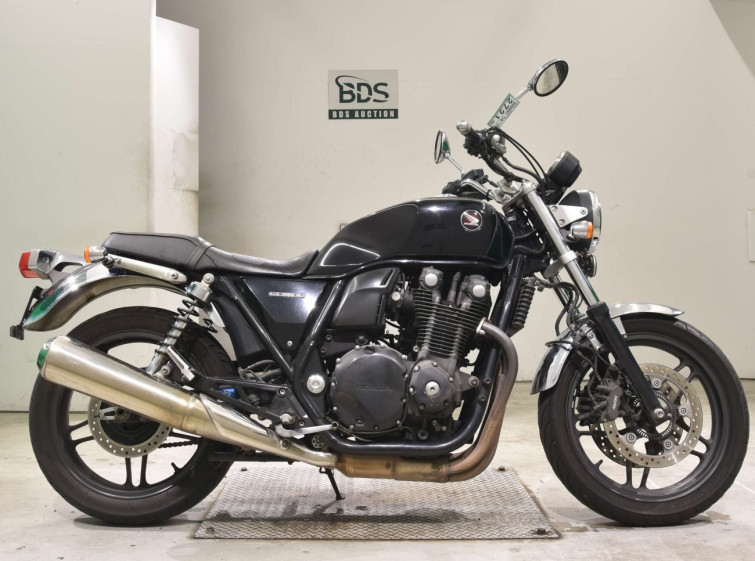Мотоцикл Honda CB1100A с пробегом 98341 km