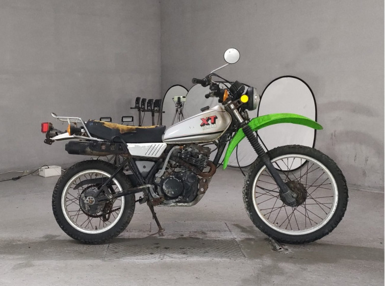 Мотоцикл Yamaha XT250 с пробегом 10579 km