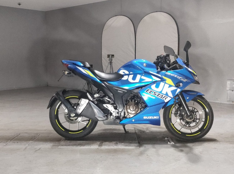 Мотоцикл Suzuki GIXXER250SF с пробегом 20284 km