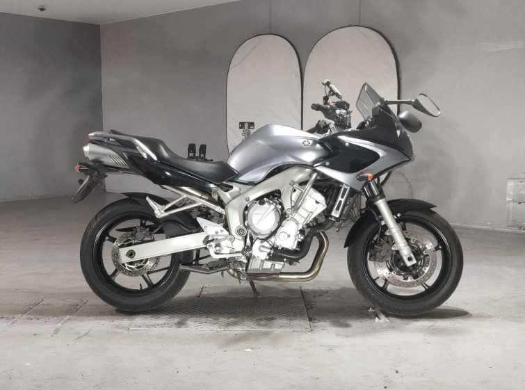 Мотоцикл Yamaha FZ6-S FAZER з пробігом 27294 km
