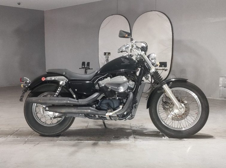 Мотоцикл Honda SHADOW400 RS