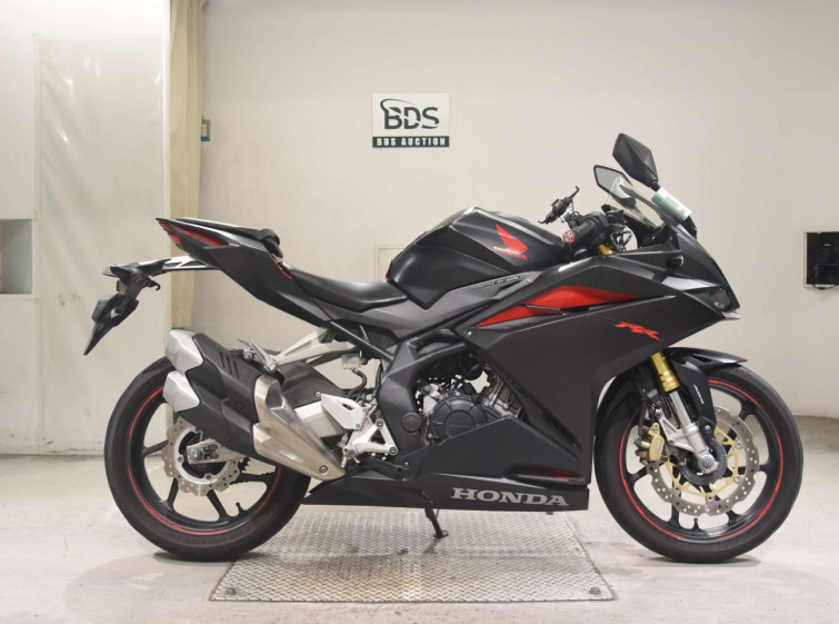 Мотоцикл Honda CBR250RRA с пробегом 18451 km
