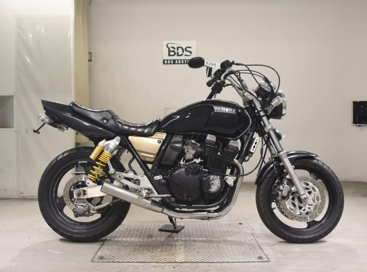 Мотоцикл Yamaha XJR400 з пробігом 31399 km