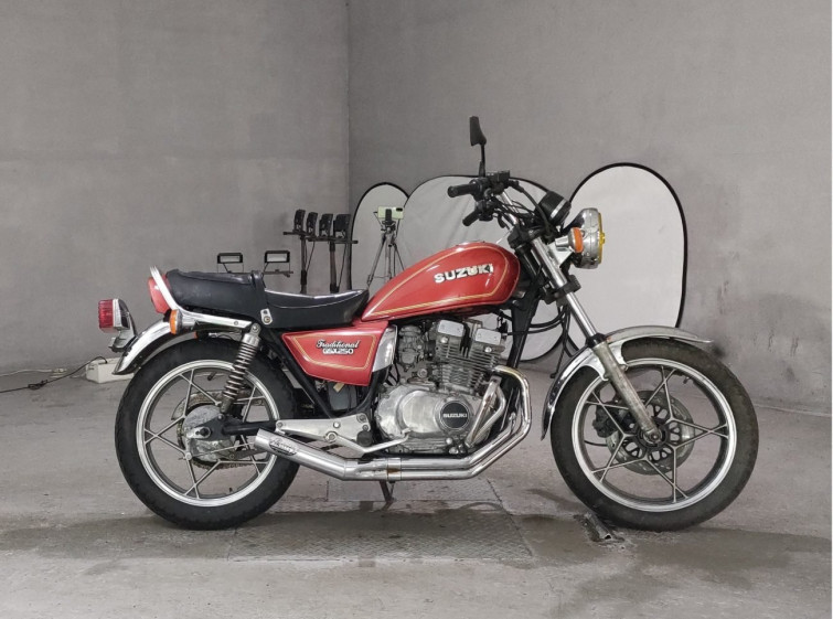 Мотоцикл Suzuki GSX250T с пробегом 5567 km